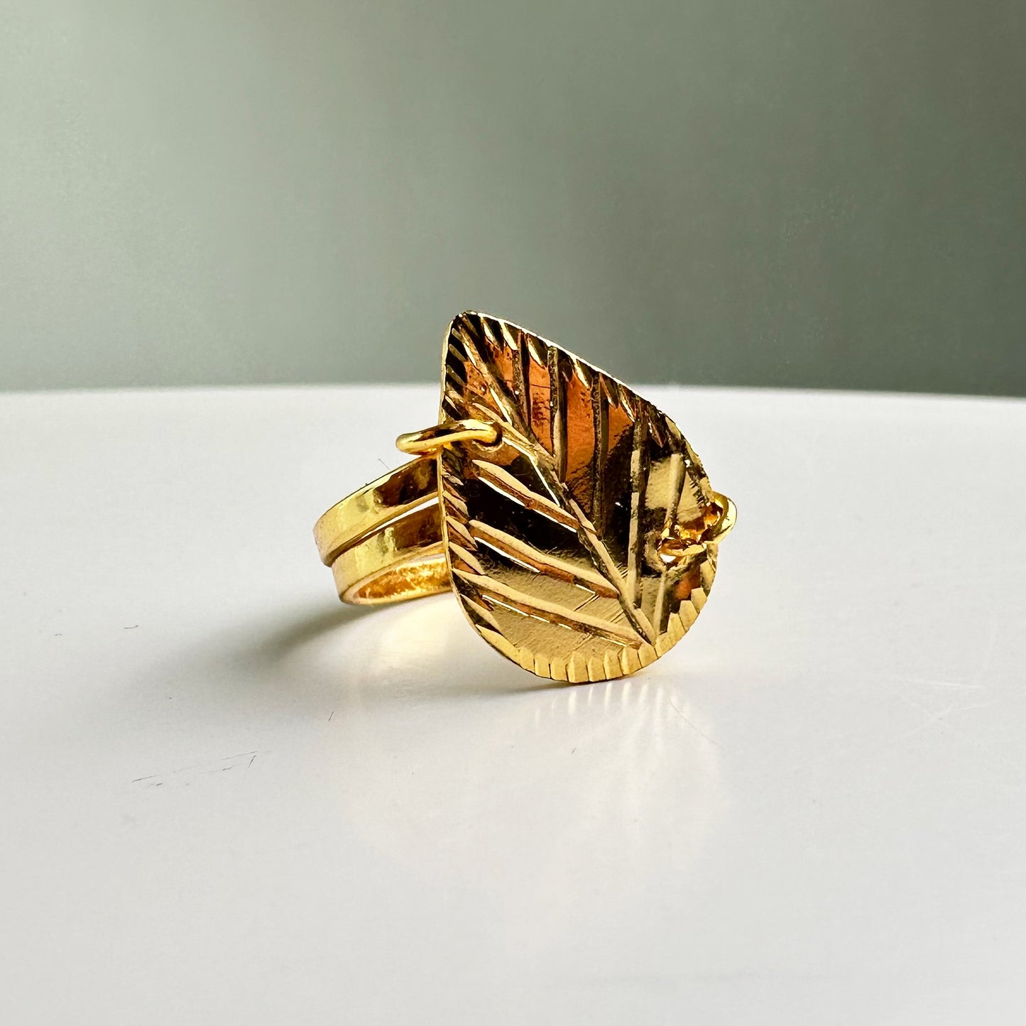 Leaf Ring