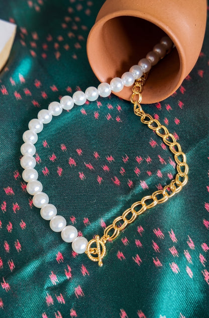 Pearl Half Full Necklace