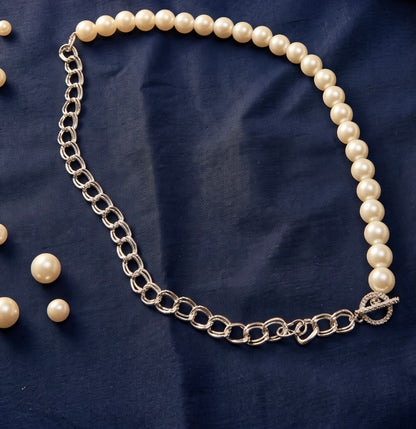 Pearl Half Full Necklace - Silver
