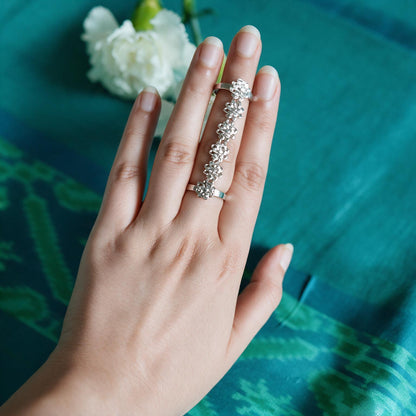 Phool Creeper Ring - Silver